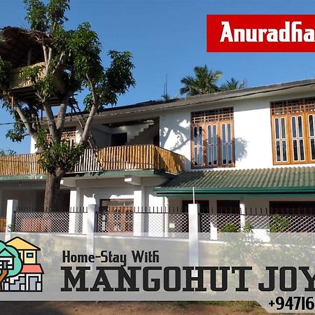 Mangohut Joy Otel Anuradhapura Dış mekan fotoğraf